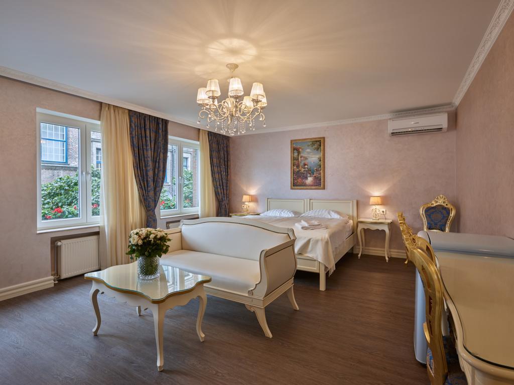 Apartment-Hotel Am Rathaus Düsseldorf Dış mekan fotoğraf