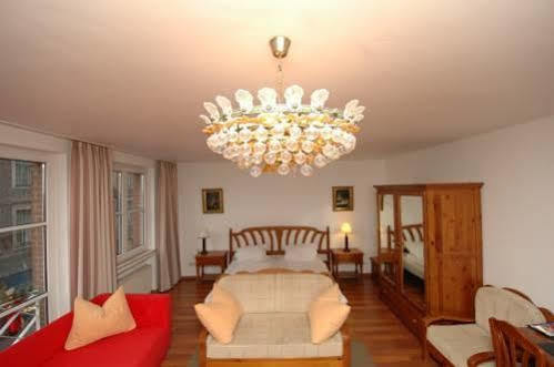 Apartment-Hotel Am Rathaus Düsseldorf Dış mekan fotoğraf