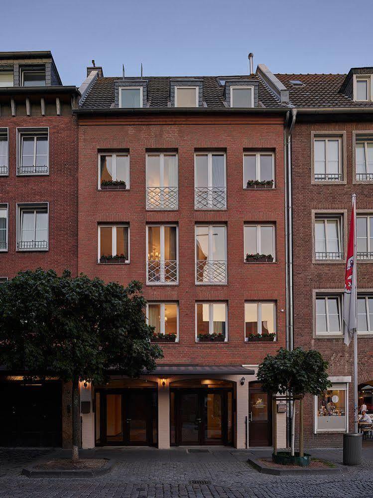 Apartment-Hotel Am Rathaus Düsseldorf Dış mekan fotoğraf