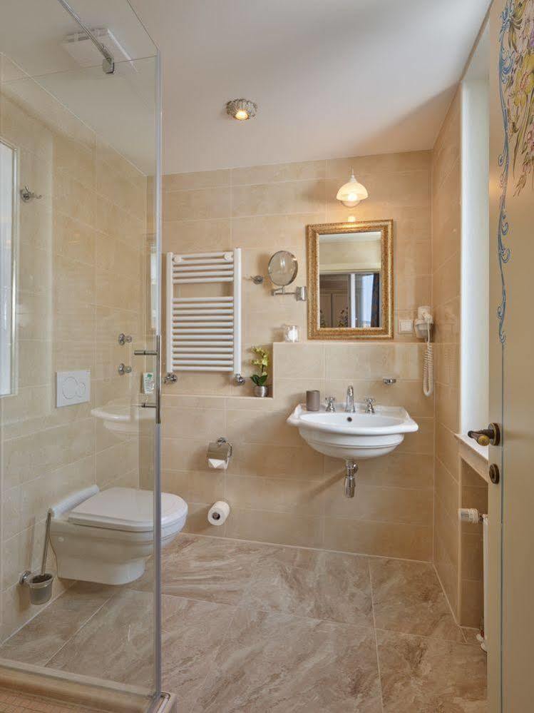 Apartment-Hotel Am Rathaus Düsseldorf Dış mekan fotoğraf
